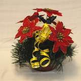 Miska s um�l�mi poinsetiemi